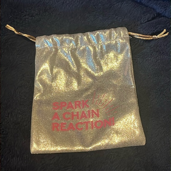 Gold glitter small drawstring bag - Picture 1 of 2